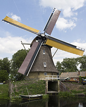 Foto van Grutte Mûne / De Grote Molen, Broeksterwoude, foto: Edo Werkman (21-05-2011) | Database Nederlandse molens