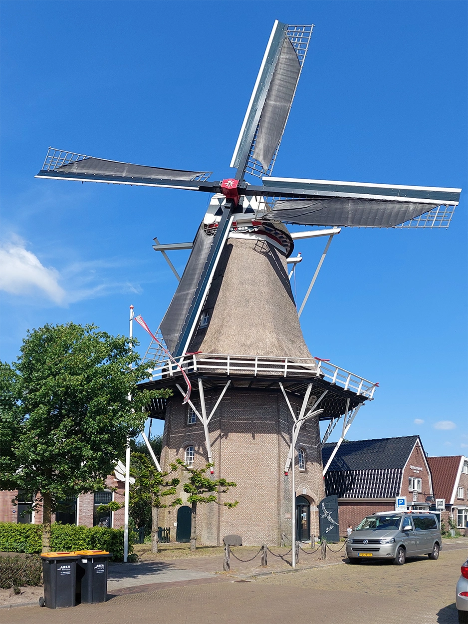Foto van De Zwaluw, Hoogeveen, Milan Kats (11-5-2022) | Database Nederlandse molens