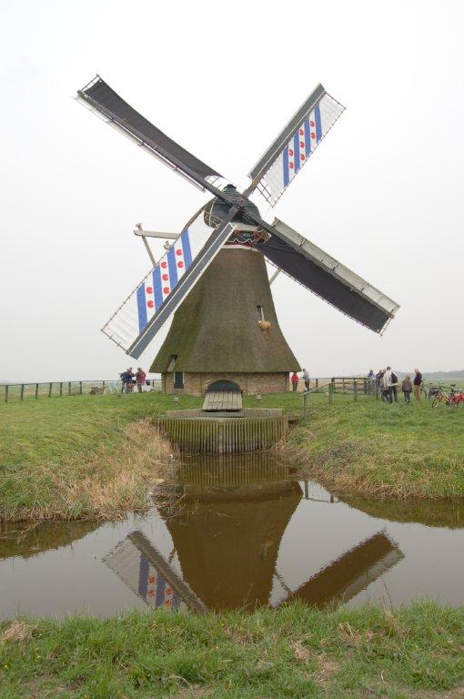 Foto van Bullemûne / De Bullemolen, Lekkum, Henk Kuipers (Friese Molendag 2011) | Database Nederlandse molens