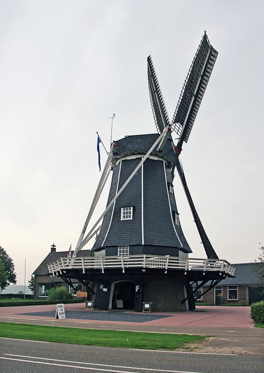 Benninkmolen, Doetinchem, Ton Koorevaar (6-9-2014) | Database Nederlandse molens