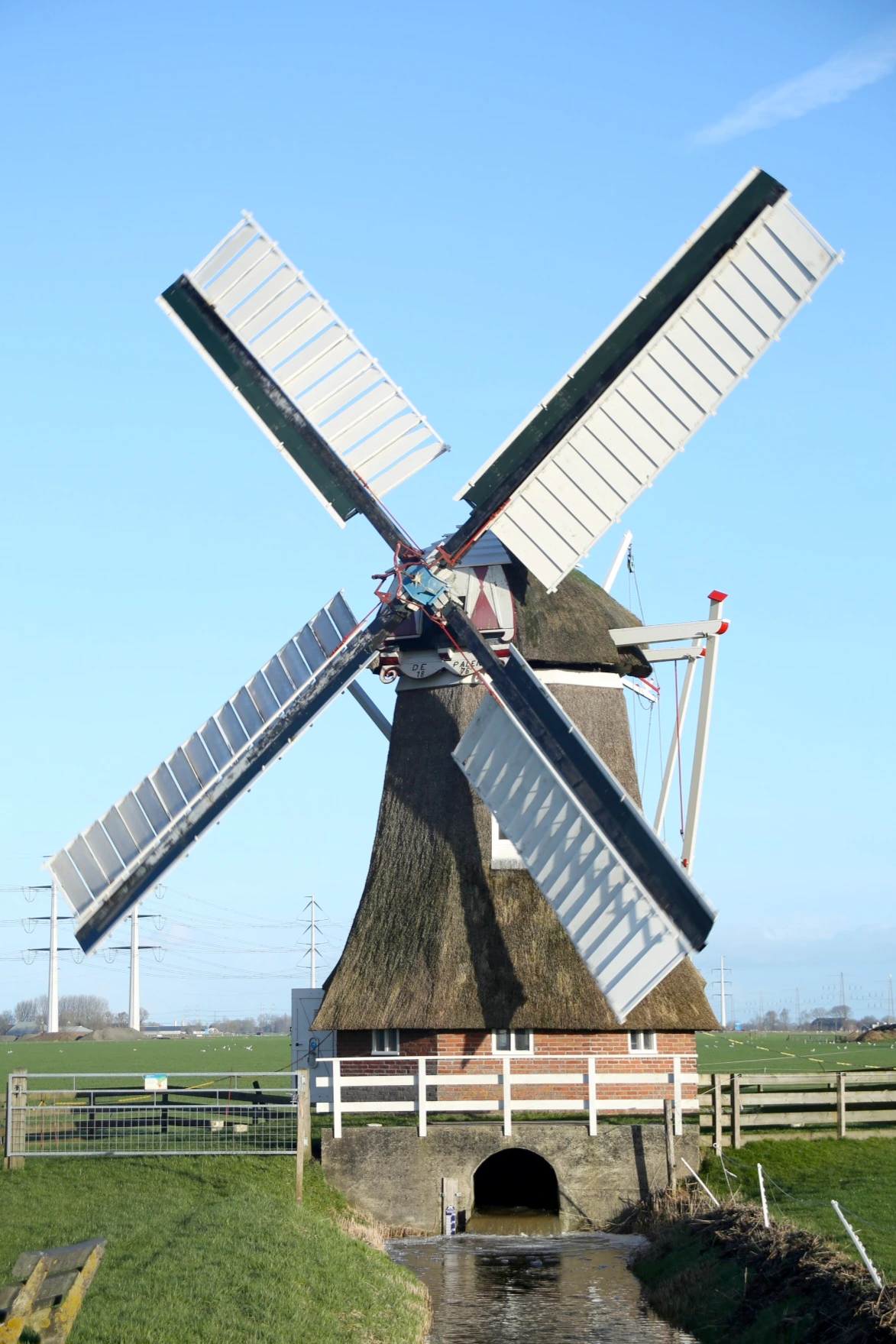 Foto van De Palen, Westerwijtwerd, Wouter Bakker (19-1-2023) | Database Nederlandse molens