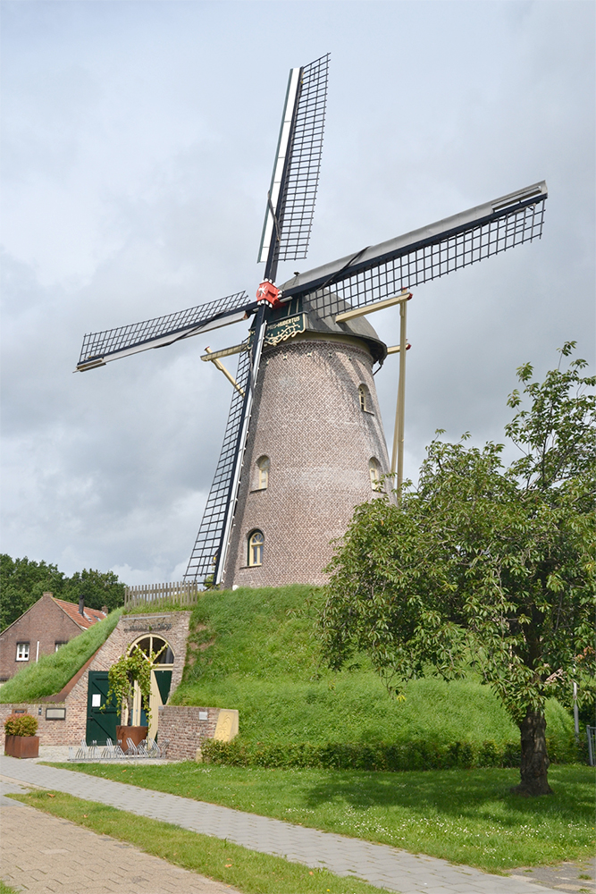 Foto van Wilhelmus-Hubertus, Weert-Hushoven, Rob Pols (8-8-2021) | Database Nederlandse molens