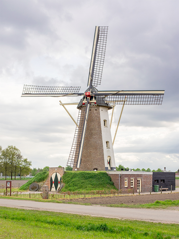 Foto van Windlust, Nederweert-Roeven, Marcel van Nies (27-4-2017) | Database Nederlandse molens