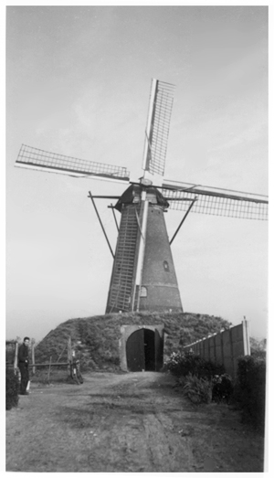 Hoop Doet Leven, , Hoop Doet Leven anno 1938.... Foto: ? (verzameling Ton Meesters).  | Database Nederlandse molens