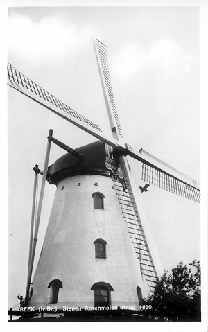De Hellemolen, , De molen omstreeks 1965.  Foto: ? (verzameling Ton Meesters). | Database Nederlandse molens