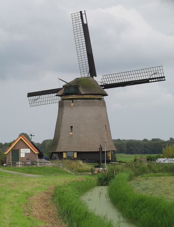 Foto van Bosmolen, Egmond aan den Hoef, Piet Glasbergen (2-9-2014). | Database Nederlandse molens