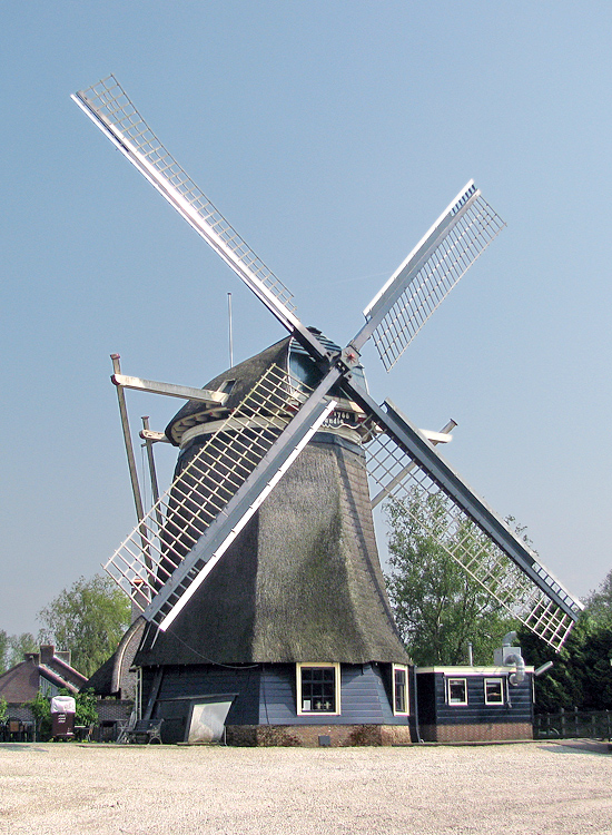 Foto van Hollandia, Ankeveen, Piet Glasbergen (22-5-2012) | Database Nederlandse molens