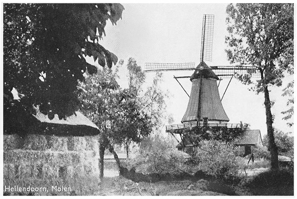 De Wippe / Molen van Fakkert, , Historische afbeelding. De molen - met hier nog zo te zien houten roeden - is op dat moment al buiten bedrijf.  Foto: ? (verzameling Rob Pols). | Database Nederlandse molens