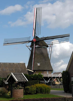 Foto van Leemansmolen, Vriezenveen, Eddy Blenke (22-08-2009) | Database Nederlandse molens