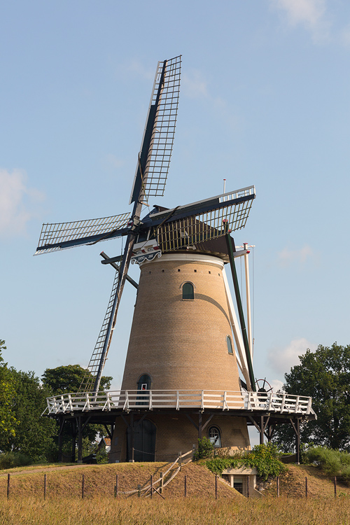 Foto van De Windhond, Soest, Bram van Broekhoven (26-6-2013). | Database Nederlandse molens