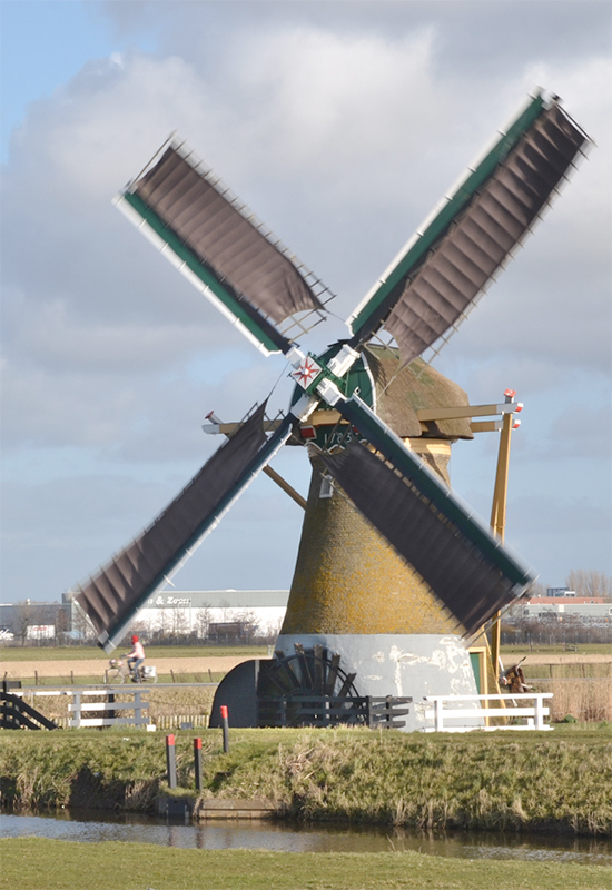 Foto van Hoop Doet Leven, Voorhout, Rob Pols (27-2-2015) | Database Nederlandse molens