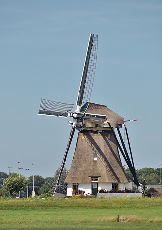 Foto van Akkerslootmolen, Oud Ade, Nancy Middelkoop (28-7-2013) | Database Nederlandse molens