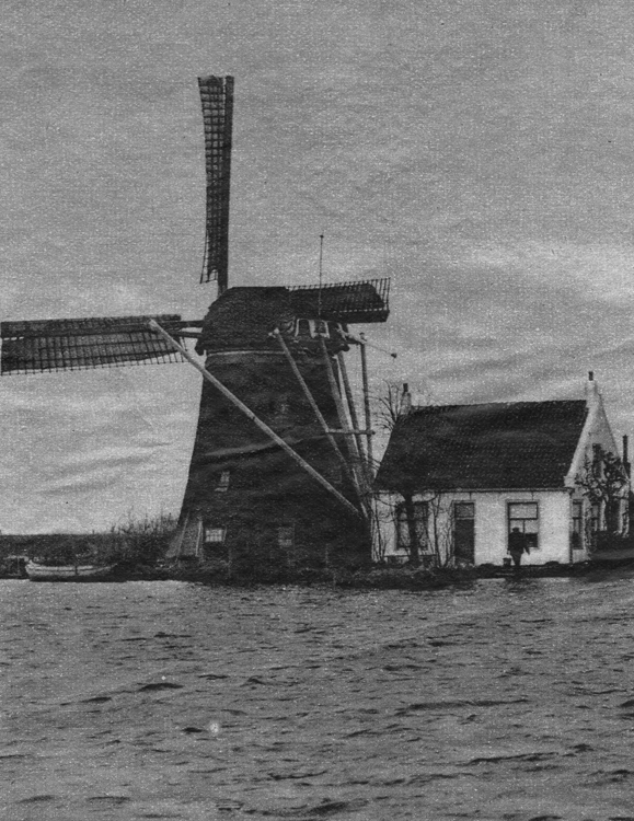 De Korpershoek, , De verbrande voorganger van de huidige molen.  Foto: ingezonden door Arie Hoek. | Database Nederlandse molens