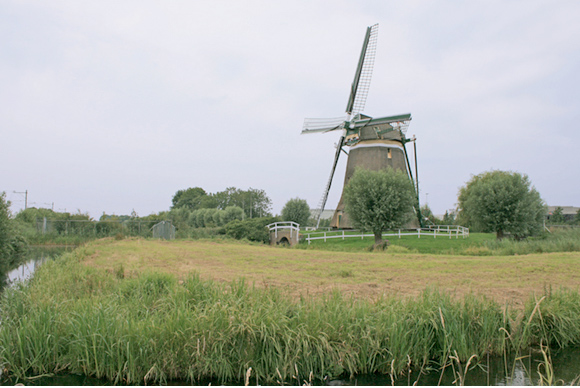 Barremolen, Zoeterwoude, Ton Koorevaar (2-8-2011) | Database Nederlandse molens